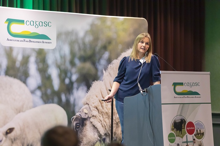Amy Jackson speaking at the National Sheep Conference 2022