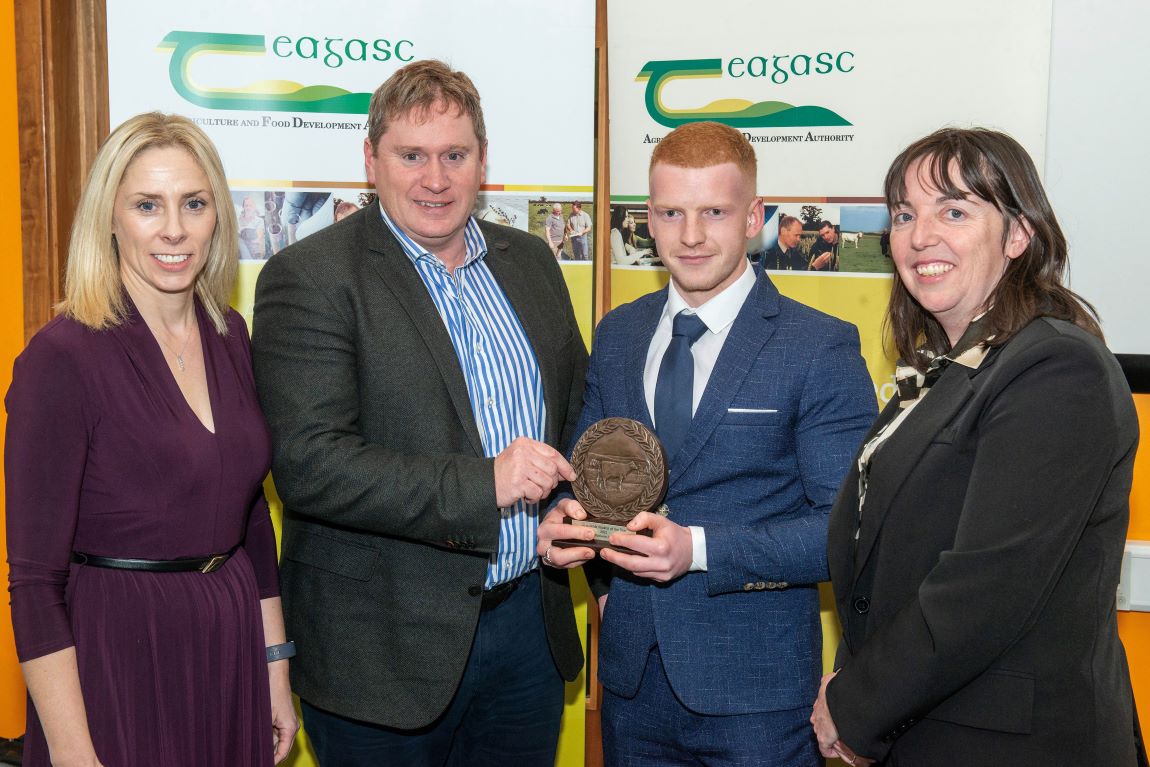 Pictured in Teagasc Moorepark, Fermoy, Co Cork at the presentation of Teagasc Professional Diploma in Dairy Farm Management were: Dr Karina Pierce, UCD; Kevin Twomey, Blackwater Discussion Group (sponsor) presenting the Grassland Student of the Year Award to Kevin Greaney, Rahoon, Co Galway and Dr Anne-Marie Butler, Teagasc Head of Education.