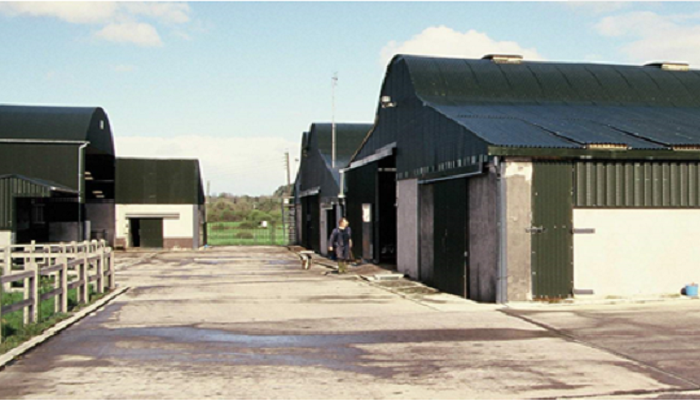 Farmyard design for safety