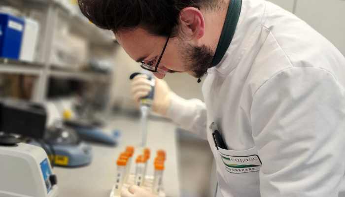 Food Science student who found his passion in A2 milk controversy receives internationally recognised awards