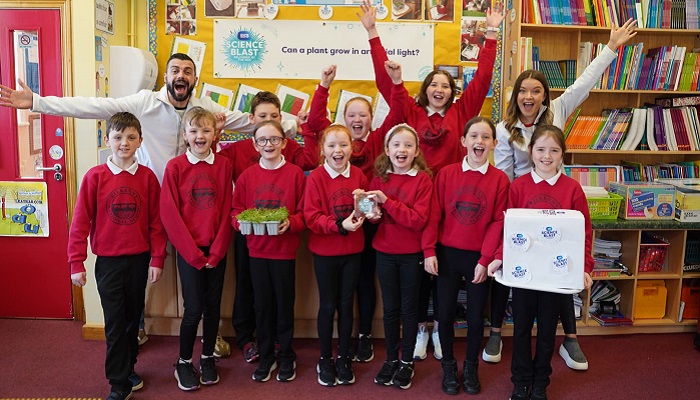 Supporting the next generation to question the world around them