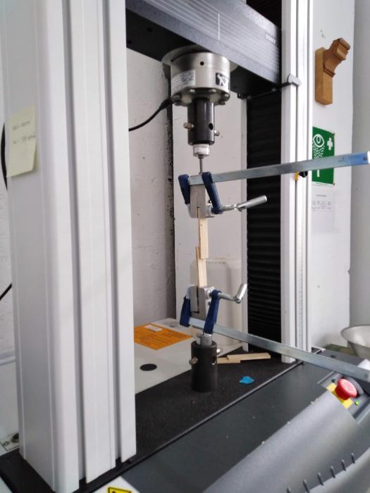 Effectiveness of gluing being tested on ATUs Instron