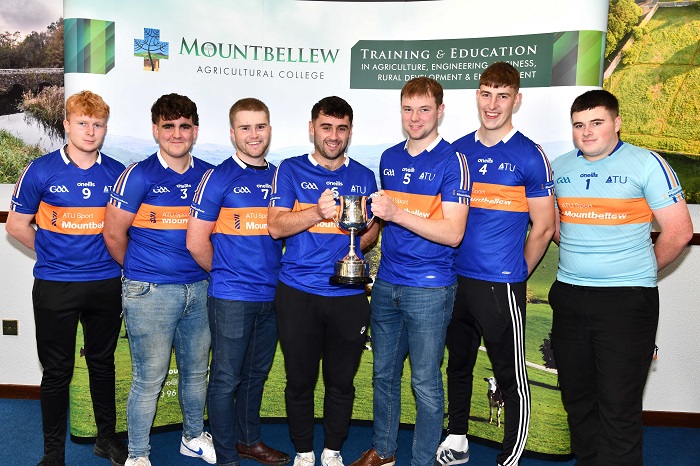 The 7s hurling team from Mountbellew
