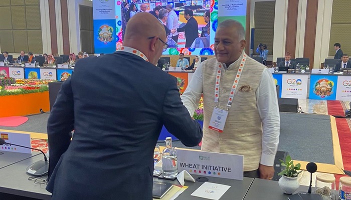 John Spink, Head of the Teagasc Crops, Environment and Land Use Programme representing the Wheat Initiative at G20 Meeting in Varanasi India