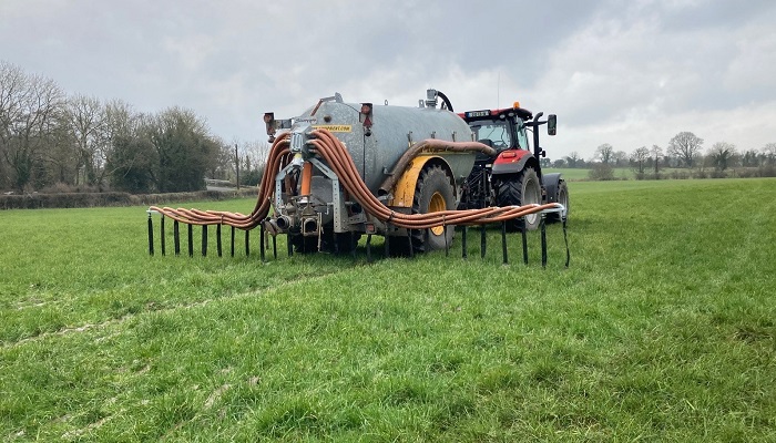 Farmers reminded to use slurry additives with a ‘solid scientific backing’