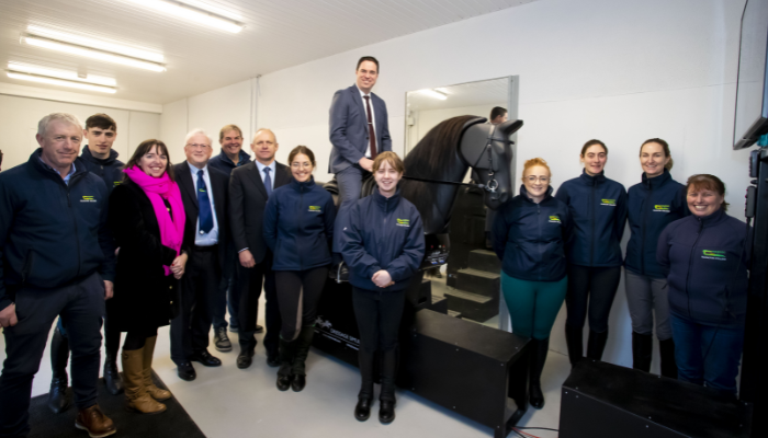 Minister Heydon announces investment in equine skills simulators