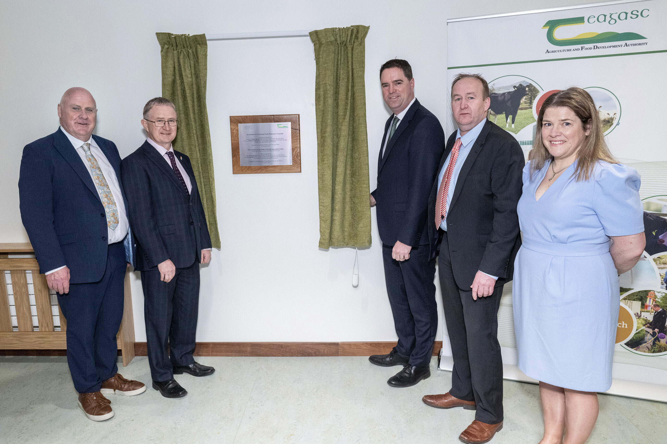 Ministers Heydon and Grealish open building extension in Teagasc Moorepark