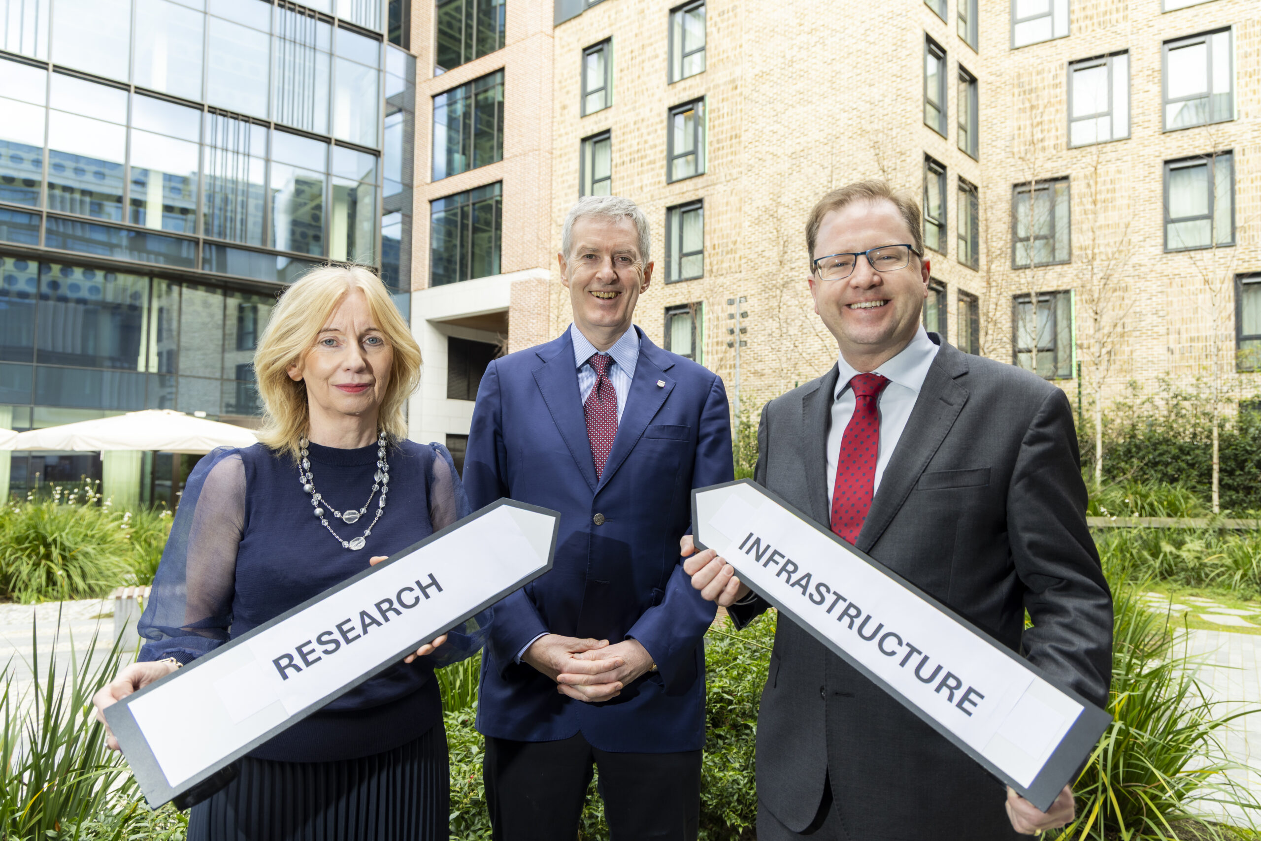 Minister Lawless announces €17.7 million research infrastructure investment
