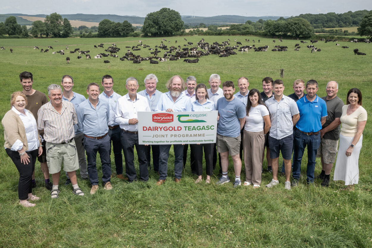 Pictured in Buttevant, Co Cork at the launch of the Dairygold and Teagasc new Joint Programme to support profitable and sustainable dairy farming are Majella Moloney, Teagasc Cork East Regional Manager; demonstration farmers Adrian Tanner, Bandon; John Dunne, Ladysbridge; David Tanner, Bandon; host Kieran Kennedy; Stuart Childs, Teagasc Programme Co-Ordinator and Dairy Specialist; Pat Clancy, Dairygold Chairperson; Brendan Hinchion, Dairygold Board Member; Joe Patton, Teagasc Head of Dairy Knowledge Transfer; Michael Harte, Dairygold Chief Executive; Orlaith Quigley, Demonstration Farm Coordinator for Teagasc on Joint Programme, Teagasc; Billy Cronin, Dairygold Head of Member Services and Engagement; host Colm Kennedy; Shane O'Donnell, Dairygold Business Manager; Aileen Sheehan, Whitechurch; George Fox, Ballylanders; Philip O'Leary, Whitechurch; Gearóid Slattery, Ballina, Co Tipperary; Conor McSweeney, Aghabullogue; John Fox, Ballylanders and host Beatrice Kennedy. Demonstration farmers, the Tobin family, were unable to attend the launch. Picture: O'Gorman Photography.