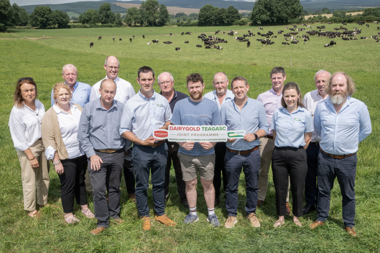 Pictured at the launch of the Dairygold and Teagasc new Joint Programme to support profitable and sustainable dairy farming are Liz Duffy, Teagasc, Majella Moloney, Teagasc Cork East Regional Manager, Sean O'Sullivan, Teagasc Authority, Prof Laurence Shalloo, Teagasc Head of the Animal & Grassland Research and Innovation Programme, Stuart Childs, Teagasc Programme Co-Ordinator and Dairy Specialist, Fergal O'Mahony, Teagasc, host Colm Kennedy, Buttevant, Co Cork, Eoin Horgan, Teagasc, host Kieran Kennedy, Tom Curran, Teagasc Head of Advisory Services, Orlaith Quigley, Teagasc, Prof Pat Dillon, Teagasc Director of Research and Joe Patton, Teagasc Head of Dairy Knowledge Transfer. Picture: O'Gorman Photography.