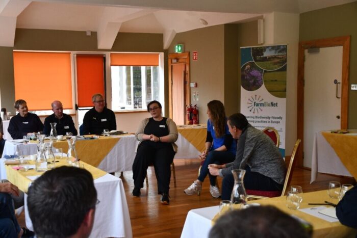 FarmBioNet Project Coordinator, Dr. Saorla Kavanagh conducts a fishbowl discussion with workshop participants (Photo: Claudia Barry).