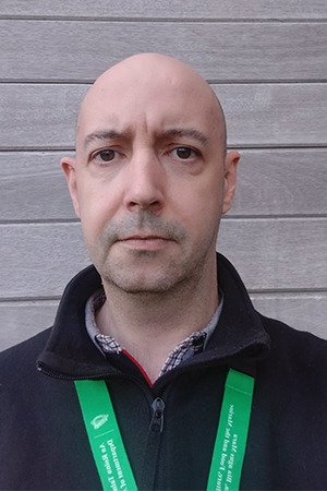 headshot photo of Jason Callaghan