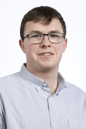 Headshot of Dara Leahy