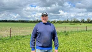 Maternal-focused flock to host Growing Organics Farm Walk