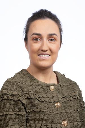 Headshot of Kate Curran