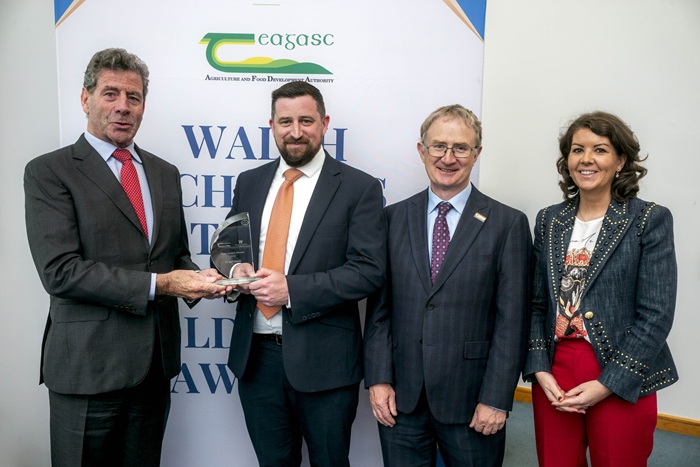 The 2025 Walsh Scholars Alum Award was awarded to Dr Karl Walsh, Head of the Research, Bioeconomy and Codex Division at the Department of Agriculture, Food and the Marine at a ceremony in Teagasc Ashtown on Thursday, 15 May. Dr Walsh is pictured receiving his award from Liam Herlihy, Teagasc Chairman; Professor Frank O’Mara, Teagasc Director; and Jane Kavanagh, Head of Research Development and Wal