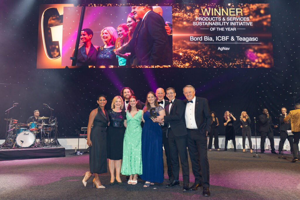 Host Naga Munchetty with (front row, l-r), Siobhan Jordan, Teagasc, Edel McEvoy, Bord Bia, Natasha Browne, Teagasc, Mick Houlihan, Bord Bia, Chris Tyas, Chair, GS1 UK (award sponsors). Back row: Seán Deane, Bord Bia, Adam Leyland, Editor -in-Chief, The Grocer.