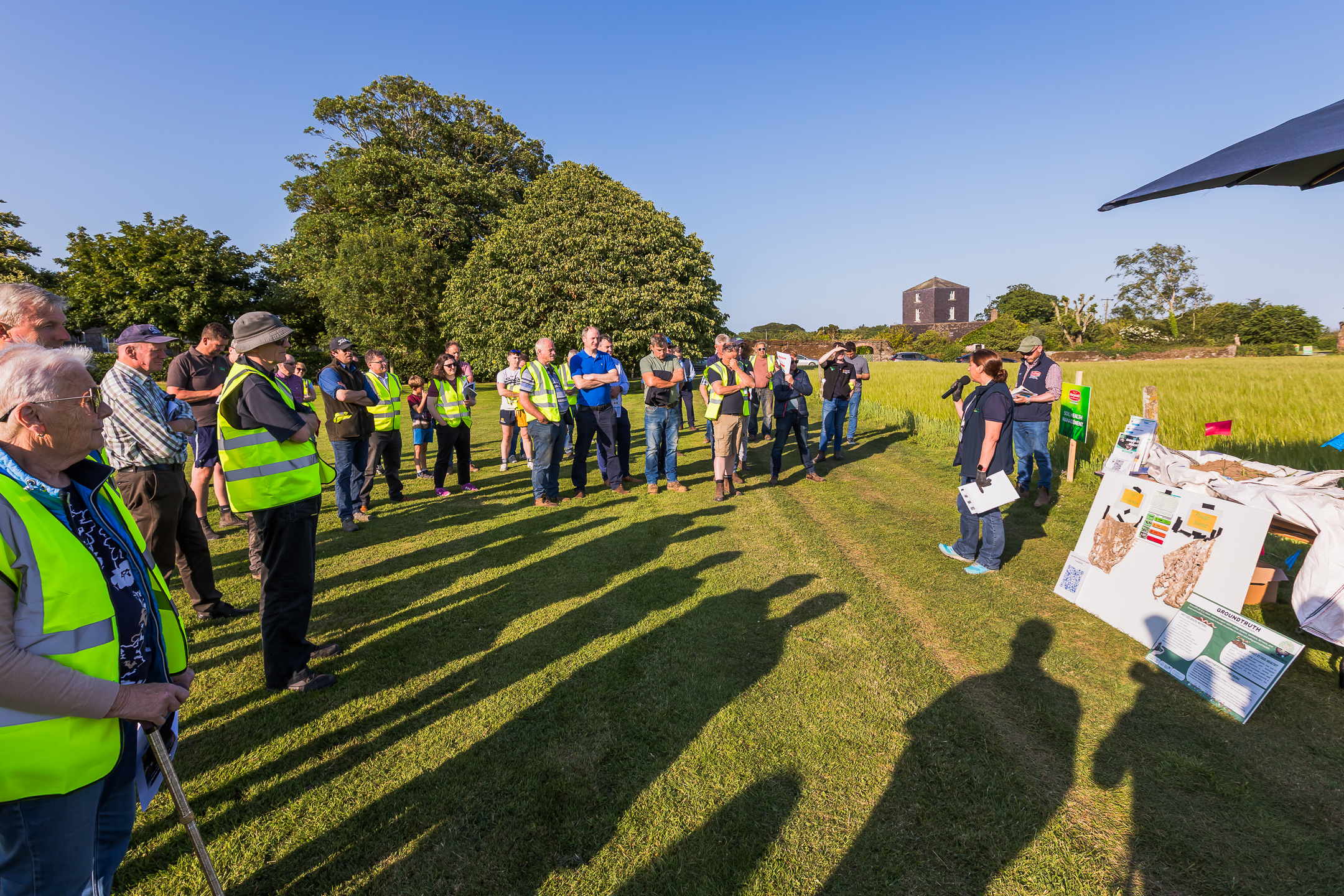 Veronica Nyhan, Teagasc Soil Specialist, invited participants to assess the farm’s soil structure and biology